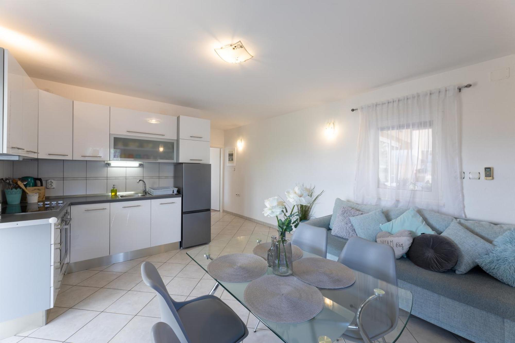 Apartments Belmat Trogir Exterior photo