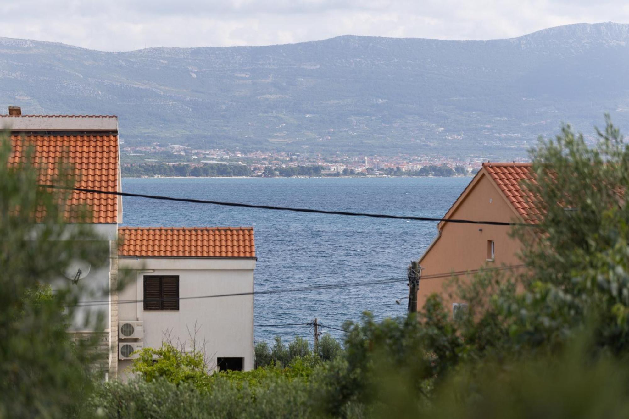Apartments Belmat Trogir Exterior photo